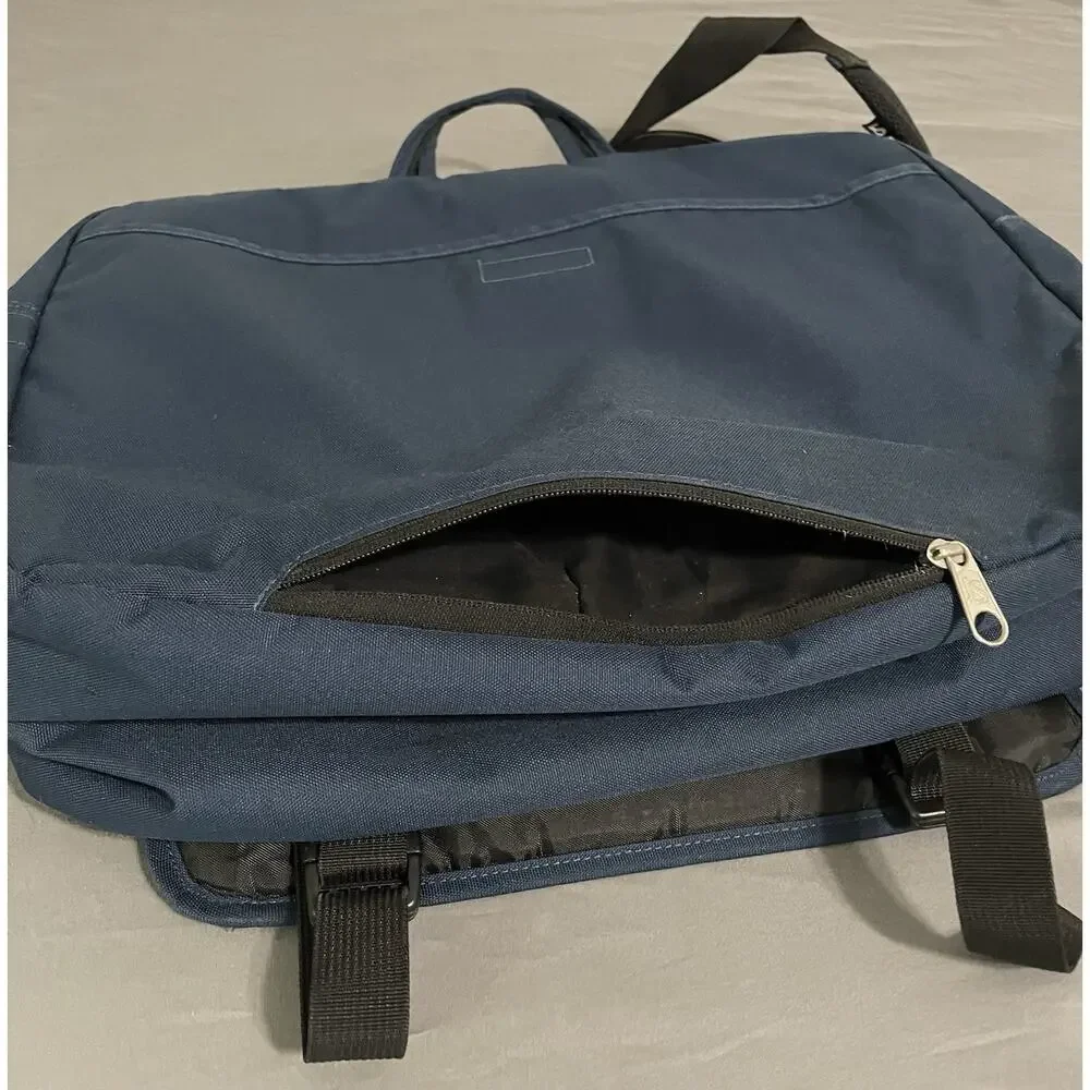 Jansport Georgia Tech GT Embroidered Messenger Bag Navy Blue Excellent Cond